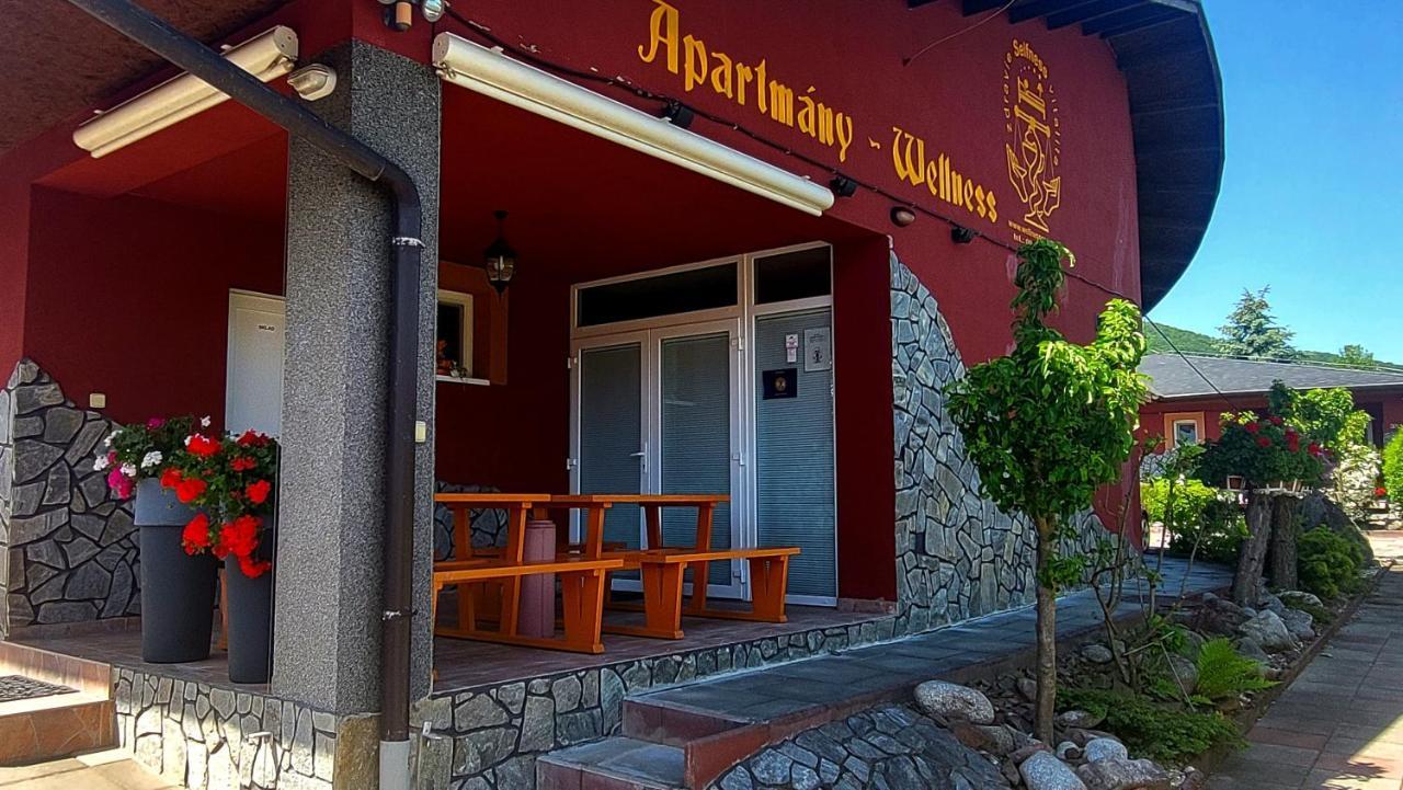 Aparthotel Selfness Rožňava Zewnętrze zdjęcie