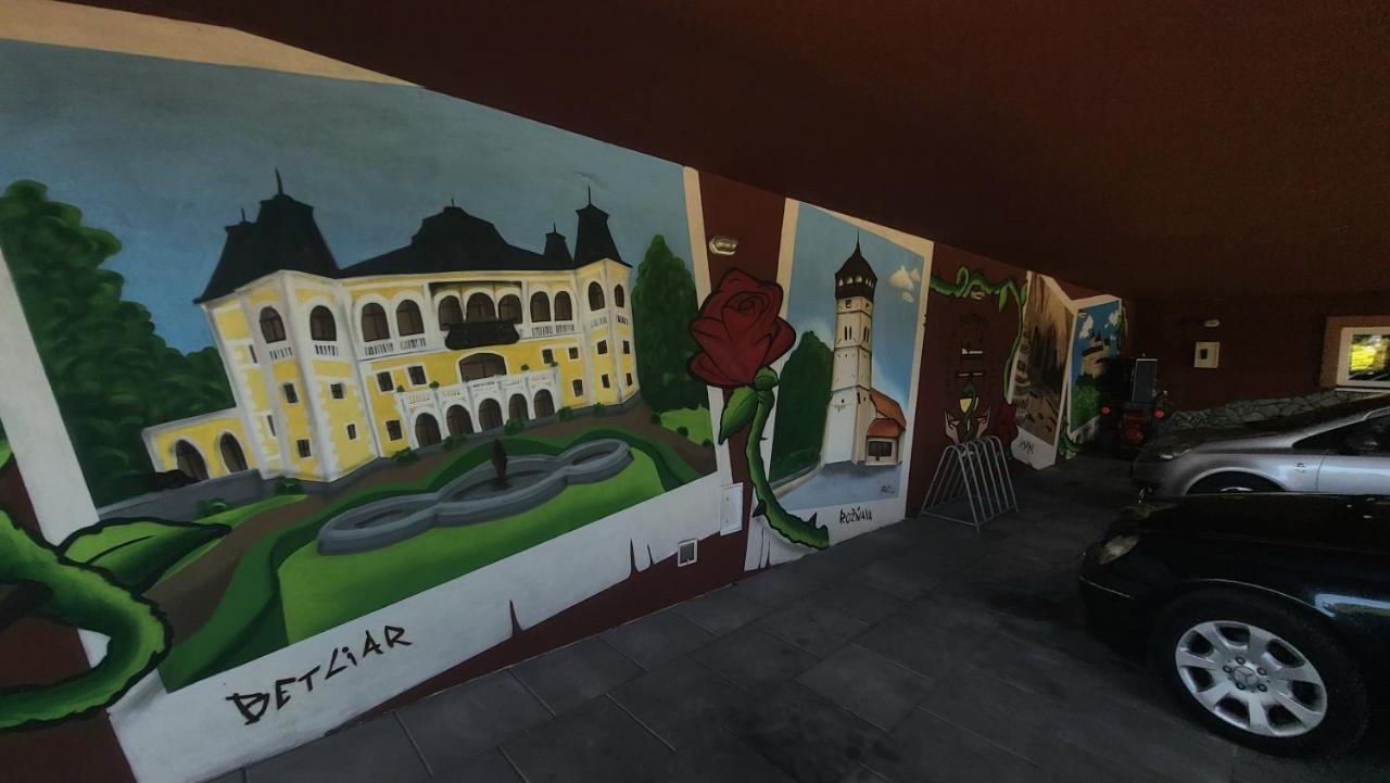 Aparthotel Selfness Rožňava Zewnętrze zdjęcie